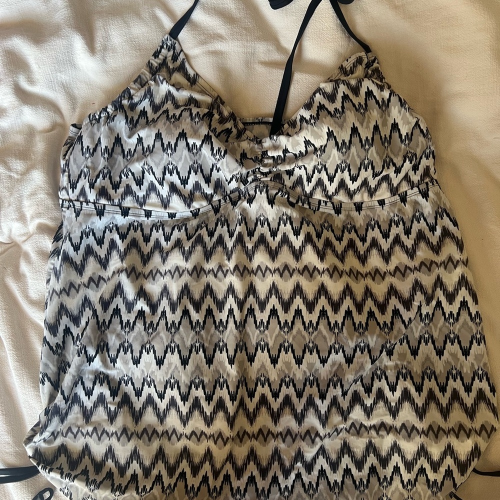 Maternity Liz Lange Halter Tankini